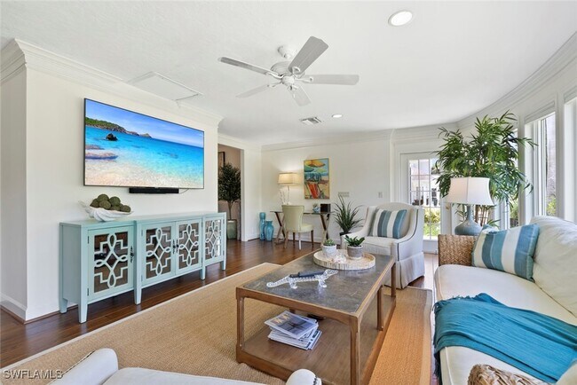 Foto del edificio - 2700 Treasure Ln