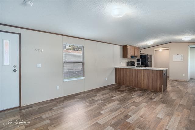 Foto del edificio - 1956 Rossie Lee Dr