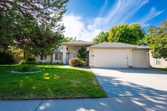 Building Photo - 2289 E Shalimar Dr