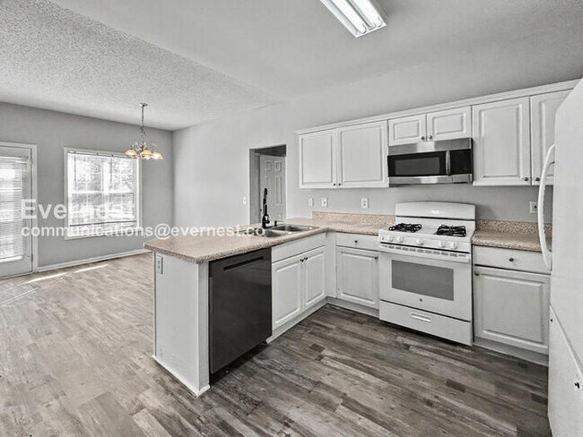 Foto del edificio - 5305 Yoshino Terrace