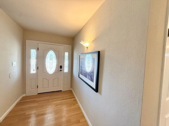 Foto del edificio - 4460 W Pine Haven Dr