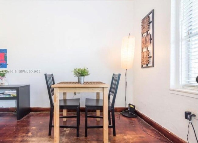 Building Photo - 1555 Pennsylvania Ave