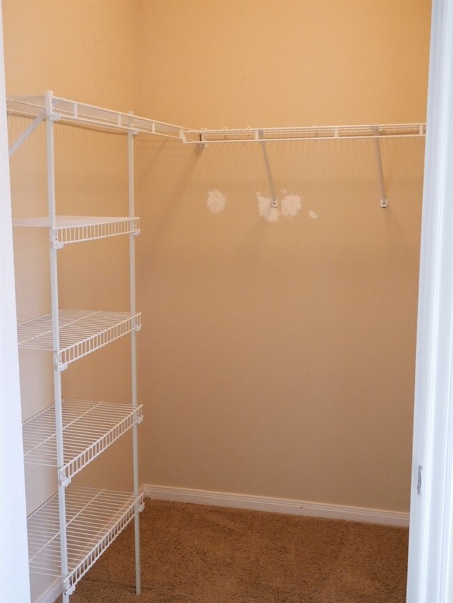 Building Photo - 255 Old Village Center Cir