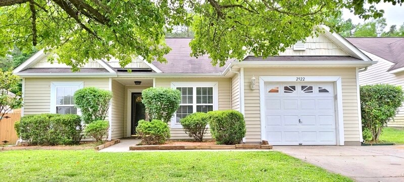 Primary Photo - 2922 Crawford Brook Ln