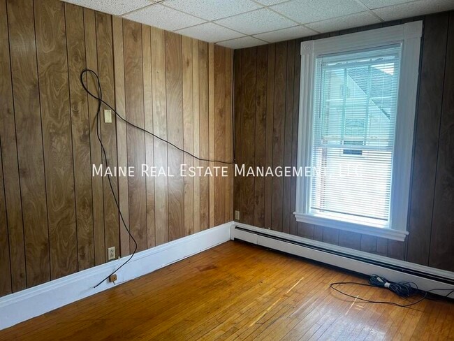 Building Photo - 53 Parker St