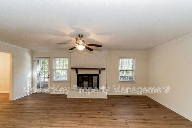 Foto del edificio - 6936 Three Bridges Circle