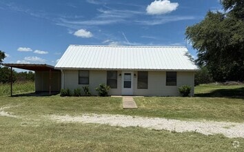 Building Photo - 102 Haynes Rd