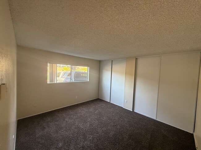 Building Photo - Pomerado Gardens Apartments