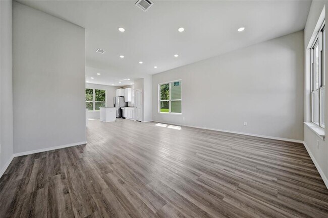 Foto del edificio - 17153 Spindle Oaks Dr