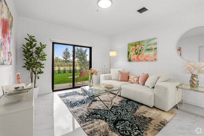 Interior Photo - Flamingo Village