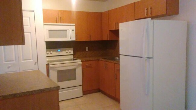 Foto del edificio - 5226 NW 24th Ct