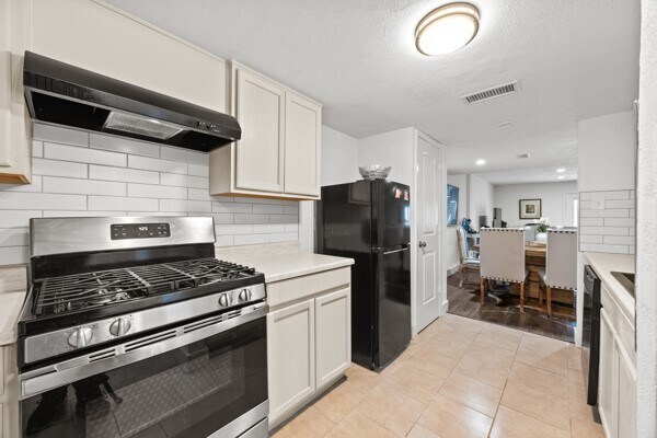 Foto del edificio - 1255 Blalock Rd