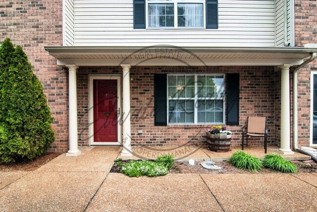 Building Photo - Two Bedroom Townhouse in Meadows of Fairvi...