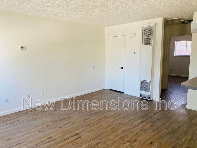 Foto del edificio - 192 N Nevada St
