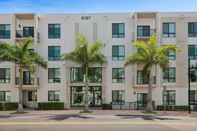 Foto del edificio - 8167 NW 41st St