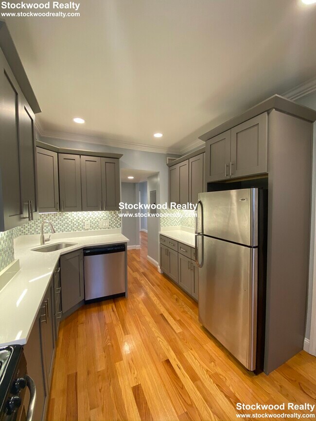 Foto del edificio - 841 Dorchester Ave