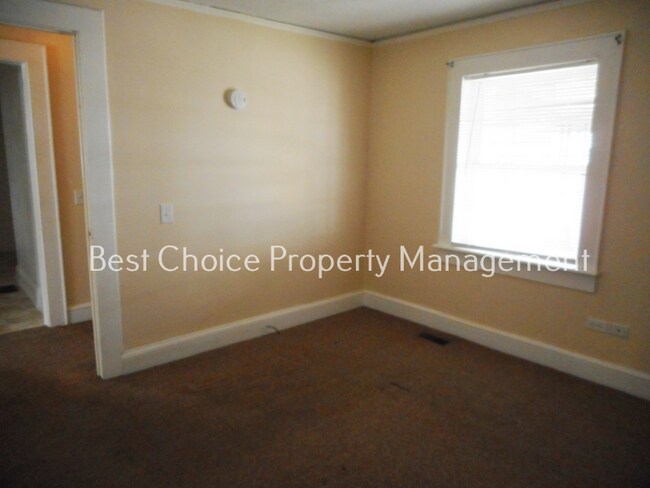Building Photo - 104 Mallard Creek Ct