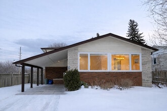 Building Photo - 9 Foord Rd