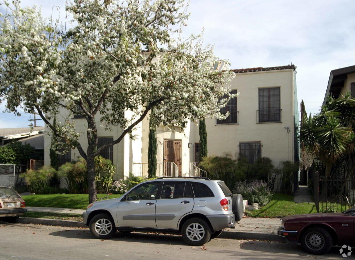 Building Photo - 1152 Gordon St