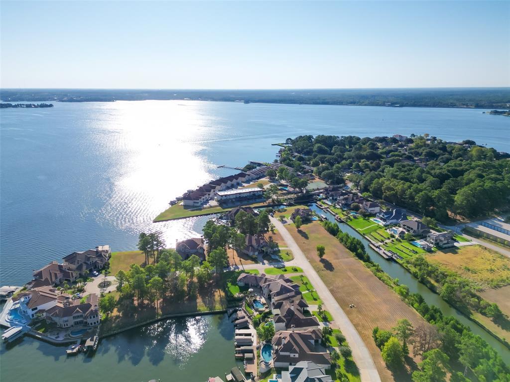 Foto principal - 88 Lakeview Village