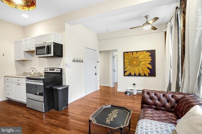 Foto del edificio - 618 N 40th St
