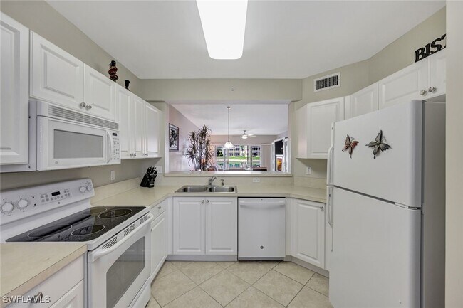 Foto del edificio - 7818 Great Heron Way