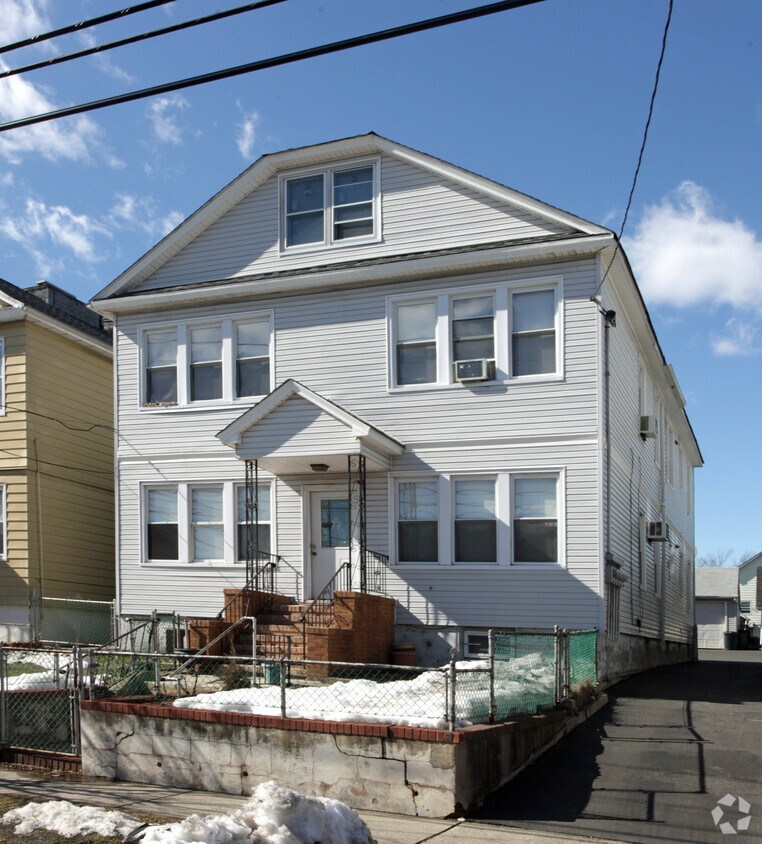 Foto principal - 1004 Monroe Ave
