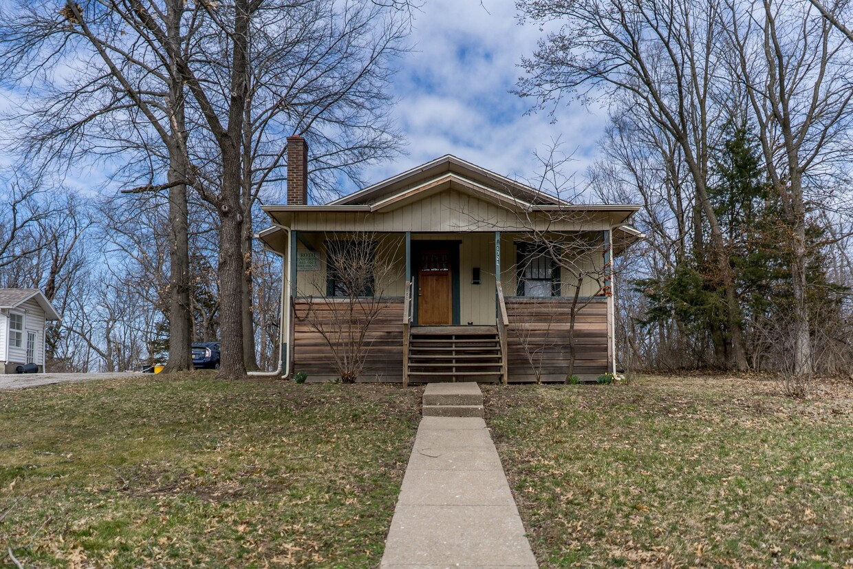 Foto principal - Charming home in the East Campus neighborhood