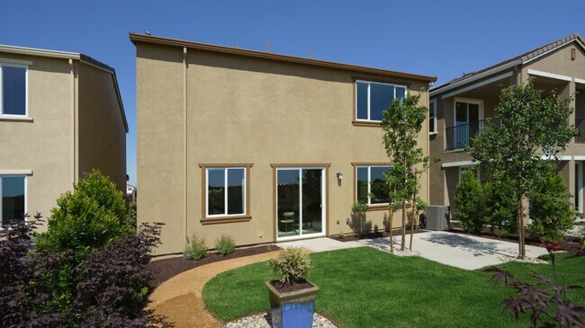 Building Photo - 3584 Damora Ave
