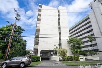 Building Photo - 1620 Ke’eaumoku St