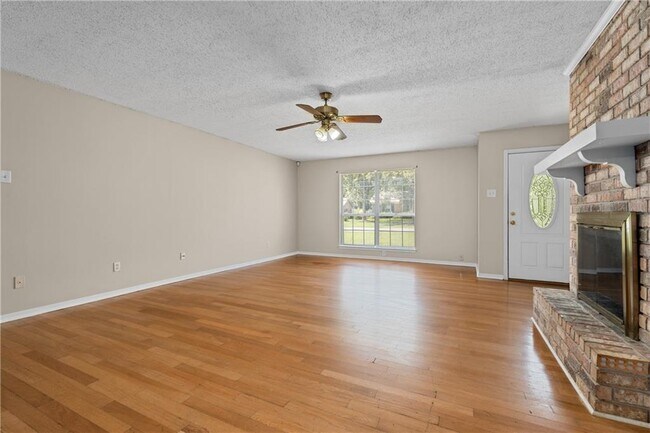 Foto del edificio - 9491 Burnt Pine Dr