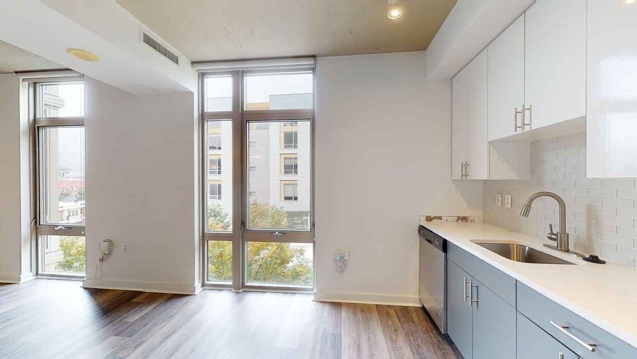 Photo - View 14 Apartments