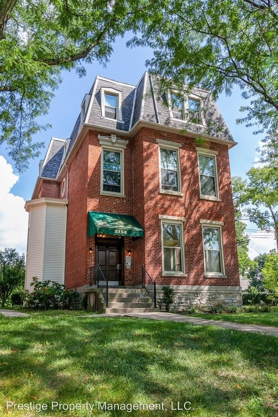 Primary Photo - 2154 Sinton Ave