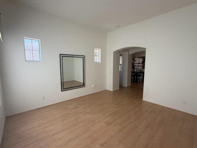 Building Photo - 3038 W Trapanotto Rd