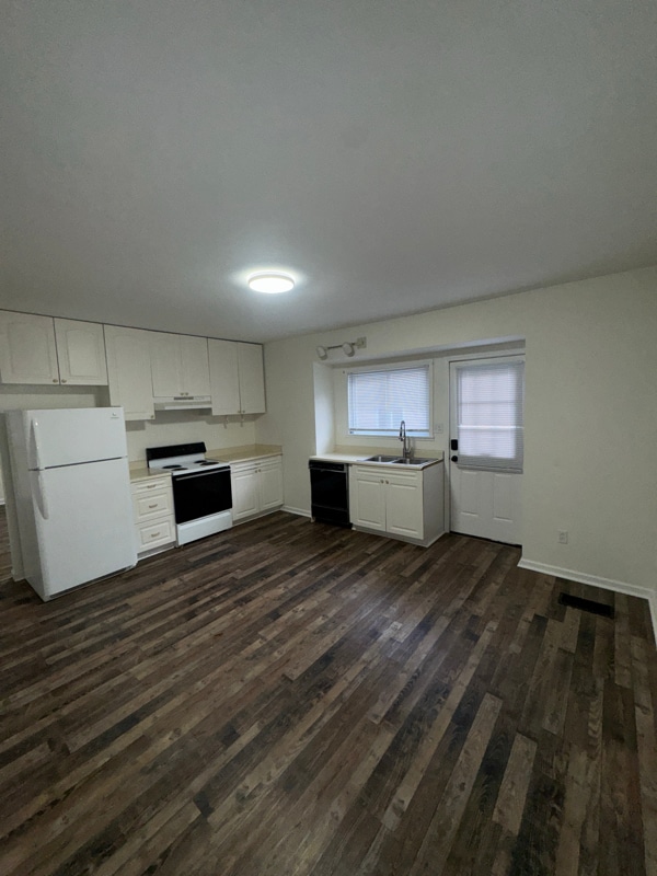 Foto del edificio - 28141 E Broadway St