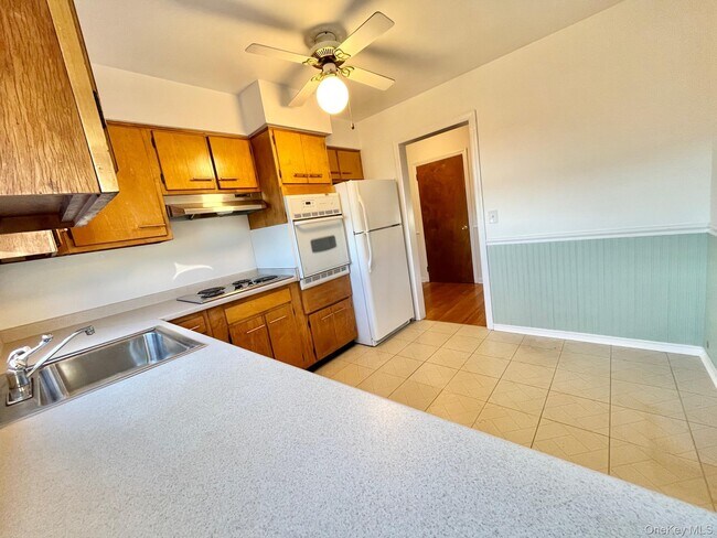 Foto del edificio - 500 Ellendale Ave