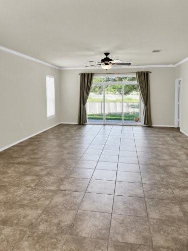 Foto del edificio - 200 Farm Hill Dr