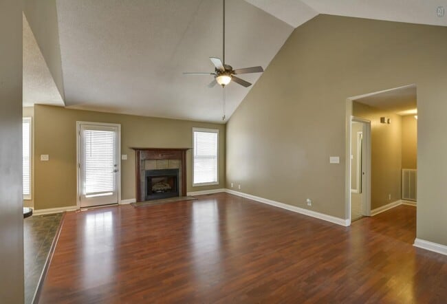 Foto del edificio - 3649 S Naples Ct
