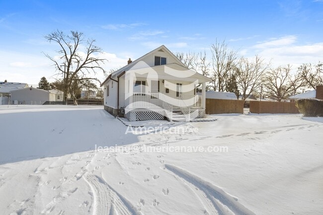 Building Photo - 4151 Coolidge Ave