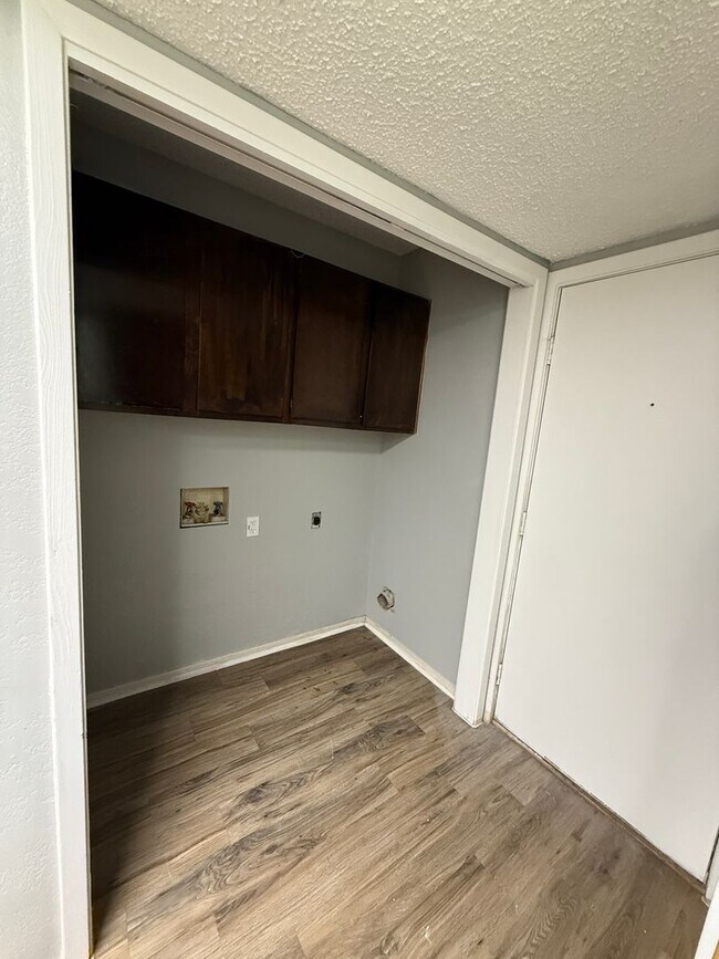 Foto del edificio - City of Five Hills Townhome!