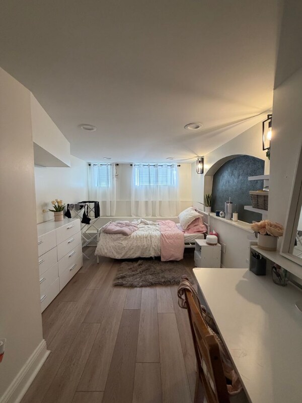 Building Photo - 5445 W Berks St