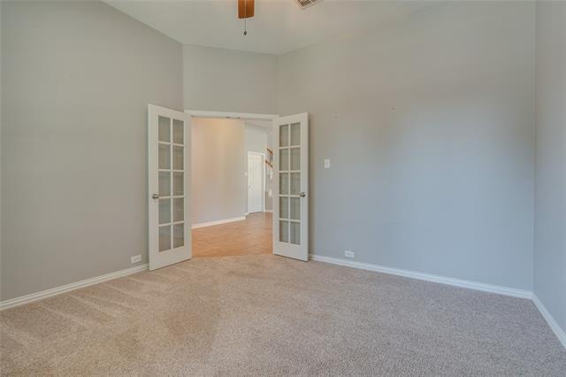Foto del edificio - 121 Nestlewood Ln