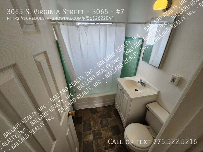 Foto del edificio - Virginia Motel in the middle of it all.