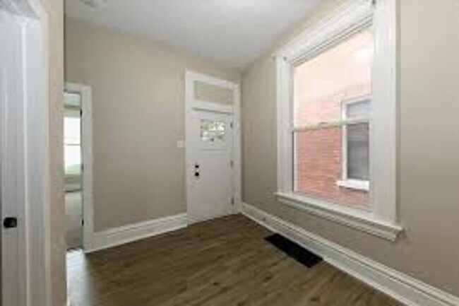 Foto del edificio - Greenup Duplex