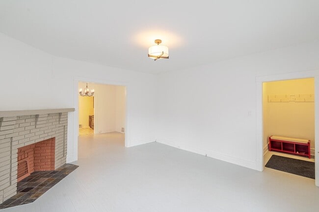 Foto del edificio - 306 Brown St