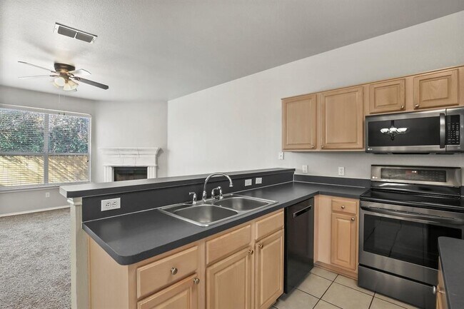 Foto del edificio - 13409 Dove Ranch Rd