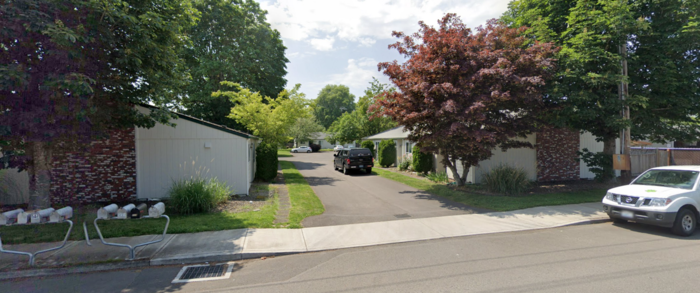 Primary Photo - 543 N Cedar St
