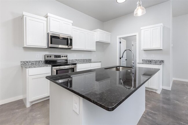 Building Photo - 2343 SW 90th Pl