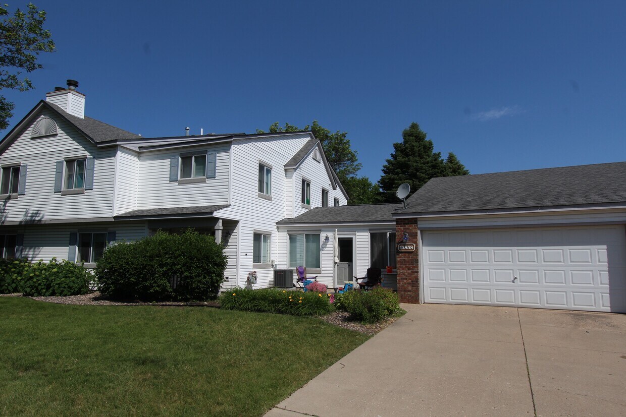 Foto principal - 15858 Griffon Path