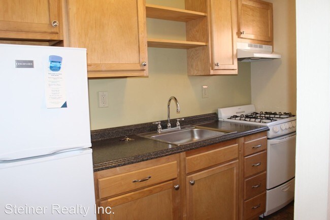 Building Photo - 1805 Penn Ave